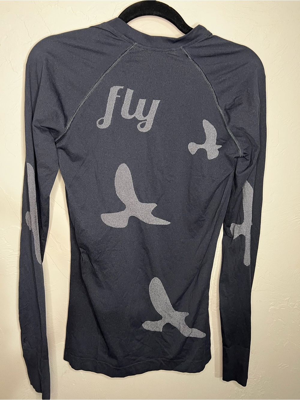 Oiselle Flyte Black Bird Print Long Sleeve Running Athletic Performance Top - Picture 6 of 6